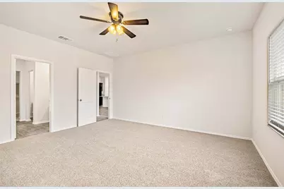 204 Lily Pond Trail, San Marcos, TX 78666 - Photo 15