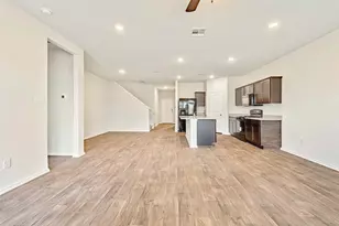 204 Lily Pond Trl, San Marcos, TX 78666 - Photo 13