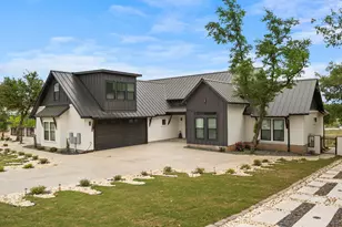 143 Keystone Rdg, Buchanan Dam, TX 78609 - Photo 5