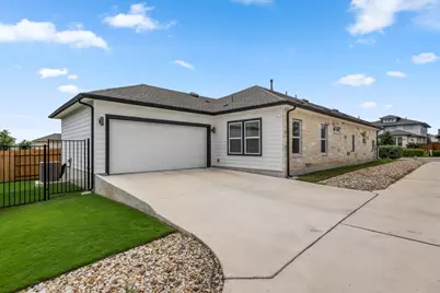 8915 Looksee Lane, Austin, TX 78744 - Photo 19
