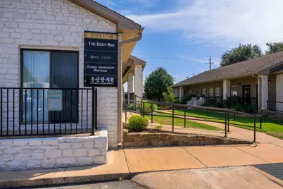13740 Research Boulevard #R Unit 2, Austin, TX 78750 - Photo 27