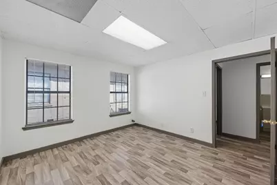 13740 Research Boulevard #R Unit 2, Austin, TX 78750 - Photo 21