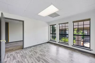 13740 Research Boulevard #R Unit 2, Austin, TX 78750 - Photo 15