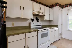 354 Alta Vista Dr, Bastrop, TX 78602 - Photo 5
