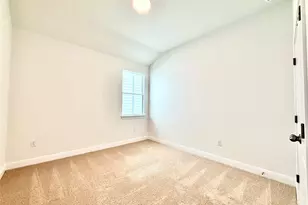 461 Young St, Buda, TX 78610 - Photo 7