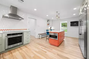 12422 Deer Track, Austin, TX 78727 - Photo 13
