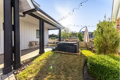 19517 Flying J Boulevard #6, Spicewood, TX 78669 - Photo 27