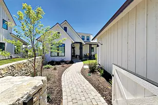 19517 Flying J Blvd, Spicewood, TX 78669 - Photo 5