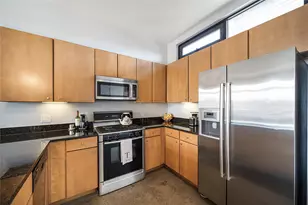 2525 S Lamar Blvd, Austin, TX 78704 - Photo 11