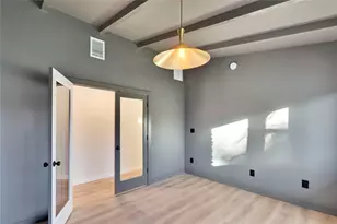 9901 Ledgestone Terrace, Austin, TX 78737 - Photo 11