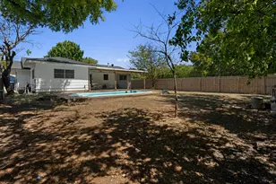 5111 Meadow Creek Dr, Austin, TX 78745 - Photo 27