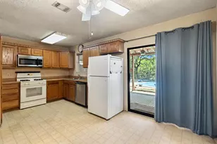 5111 Meadow Creek Dr, Austin, TX 78745 - Photo 9