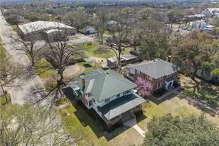 501 W Buck St, Caldwell, TX 77836 - Photo 35