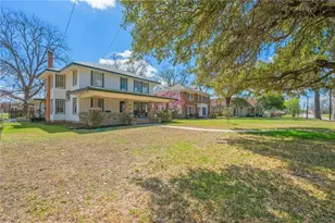 501 W Buck St, Caldwell, TX 77836 - Photo 31