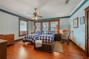 501 W Buck St, Caldwell, TX 77836 - Photo 23