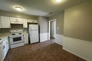 12310 Willow Wild Dr, Austin, TX 78758 - Photo 9