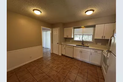 12310 Willow Wild Drive, Austin, TX 78758 - Photo 11