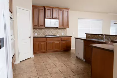 7917 Menler Drive, Austin, TX 78735 - Photo 11