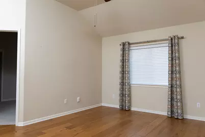 7917 Menler Drive, Austin, TX 78735 - Photo 23