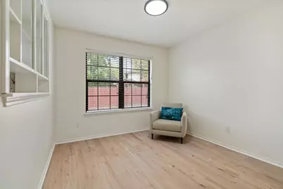 708 Yosemite Trail, Taylor, TX 76574 - Photo 11