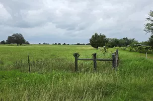109 Prairie Ln, Elgin, TX 78621 - Photo 1
