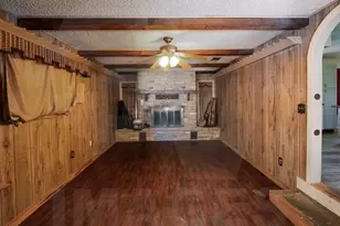 403 4th Ave, Smithville, TX 78957 - Photo 7