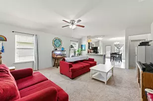 166 Tallow Trl, San Marcos, TX 78666 - Photo 5