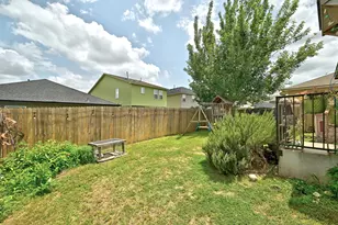 166 Tallow Trl, San Marcos, TX 78666 - Photo 25