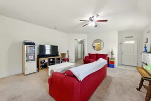 166 Tallow Trl, San Marcos, TX 78666 - Photo 7