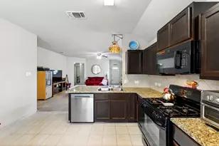 166 Tallow Trl, San Marcos, TX 78666 - Photo 13