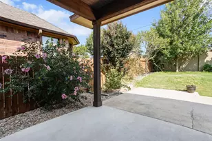 121 E Adelanta Place, Round Rock, TX 78681 - Photo 25