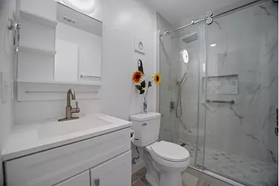 7625 Cayenne Lane, Austin, TX 78741 - Photo 11