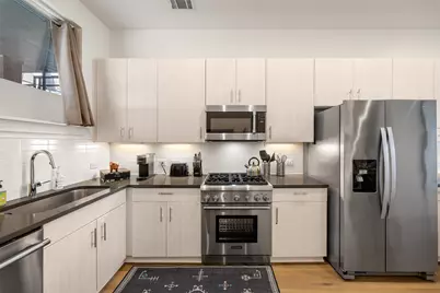 1306 West Avenue #205, Austin, TX 78701 - Photo 3