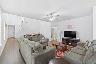 8000 Prairie Rye Dr, Lago Vista, TX 78645 - Photo 9