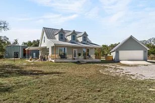 923 N Debco Ln, Spicewood, TX 78669 - Photo 3