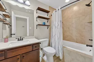 923 N Debco Ln, Spicewood, TX 78669 - Photo 17