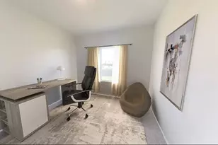 620 Magnum Force Dr, Jarrell, TX 76537 - Photo 9