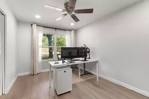 2207 N Plains Ave, Austin, TX 78757 - Photo 11