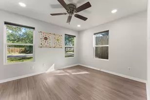 2207 N Plains Ave, Austin, TX 78757 - Photo 15