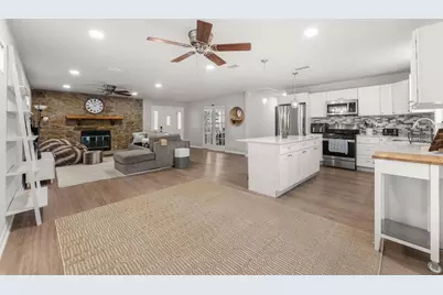 2207 North Plains Avenue, Austin, TX 78757 - Photo 5