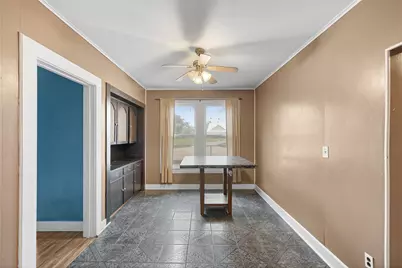 148 E Boundary Street, Giddings, TX 78942 - Photo 7