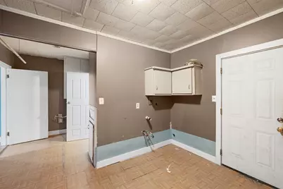 148 E Boundary Street, Giddings, TX 78942 - Photo 17