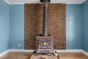 148 E Boundary St, Giddings, TX 78942 - Photo 5