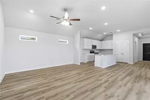 175 Bellie Ln, Kyle, TX 78640 - Photo 5