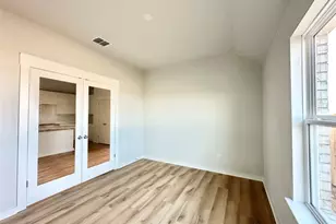 175 Bellie Ln, Kyle, TX 78640 - Photo 5