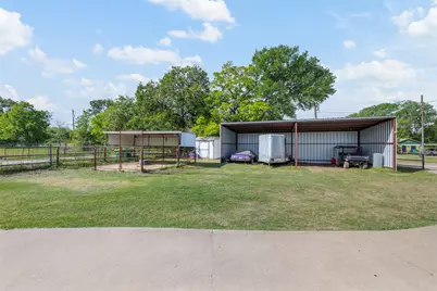203 Saffles Road, Waco, TX 76706 - Photo 3