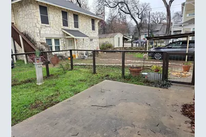 206 E 34th Street #A, Austin, TX 78705 - Photo 17