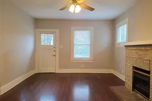 206 E 34th St, Austin, TX 78705 - Photo 5