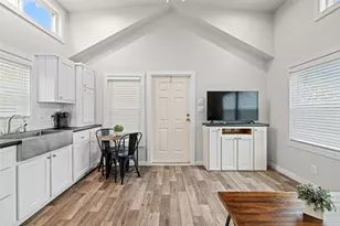 257 County Road 278 Unit D Rd, Liberty Hill, TX 78642 - Photo 23