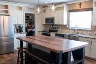 142 Triangle Acres, Cedar Creek, TX 78612 - Photo 9